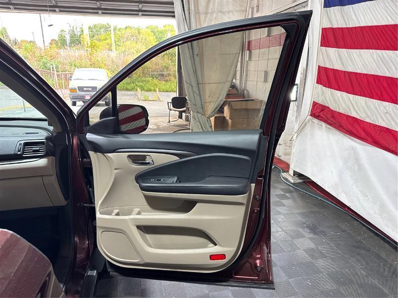 Honda Pilot photo 20