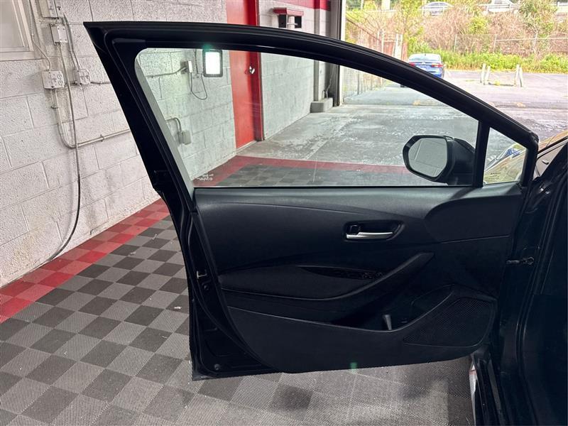 Toyota Corolla LE 2021
