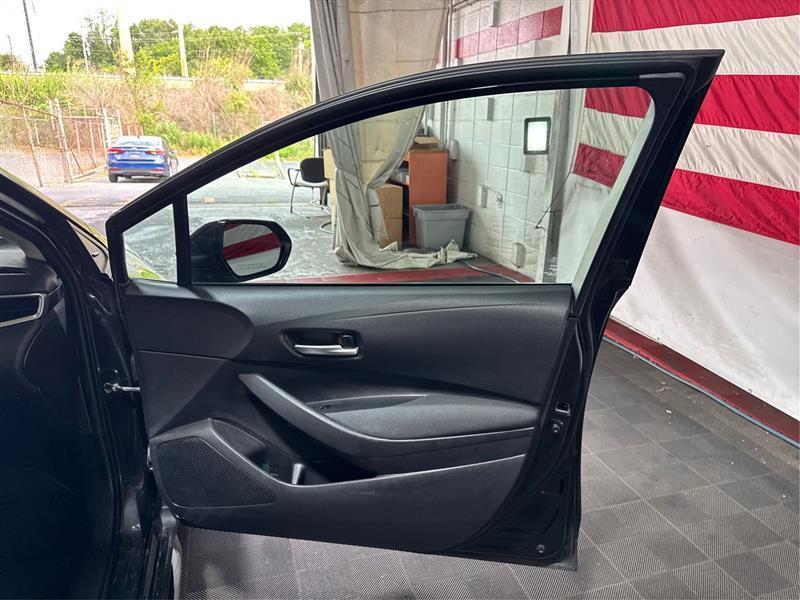 Toyota Corolla LE 2021