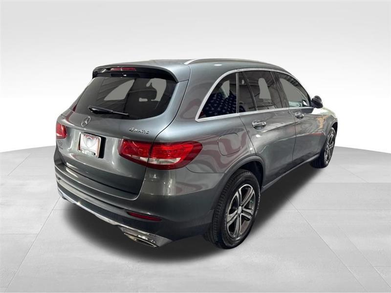 Mercedes-Benz GLC-Class GLC300 4MATIC 2016