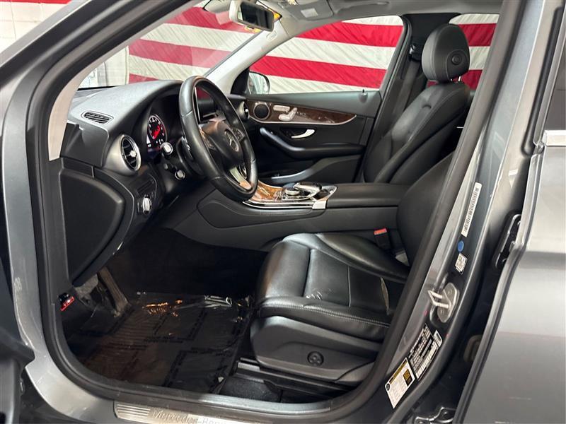 Mercedes-Benz GLC-Class GLC300 4MATIC 2016