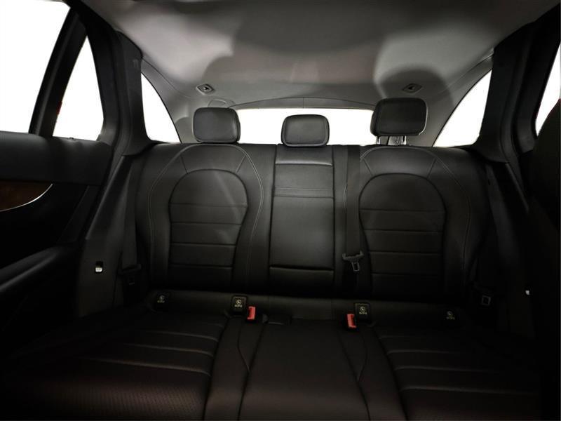 Mercedes-Benz GLC-Class GLC300 4MATIC 2016