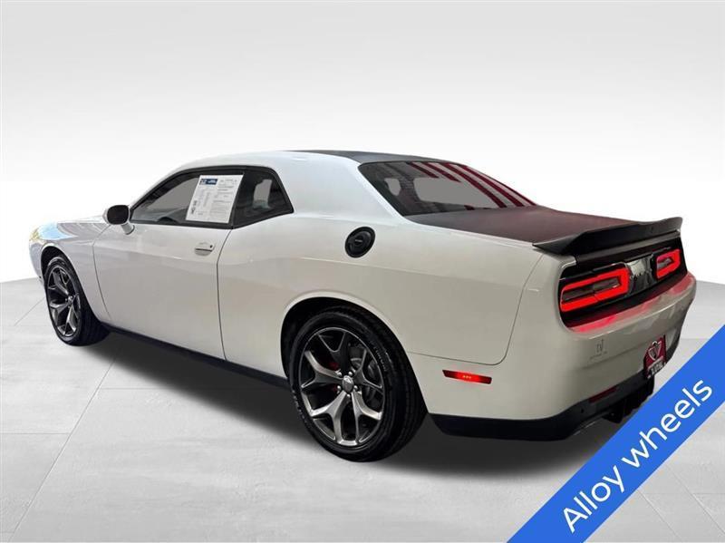 Dodge Challenger  2015