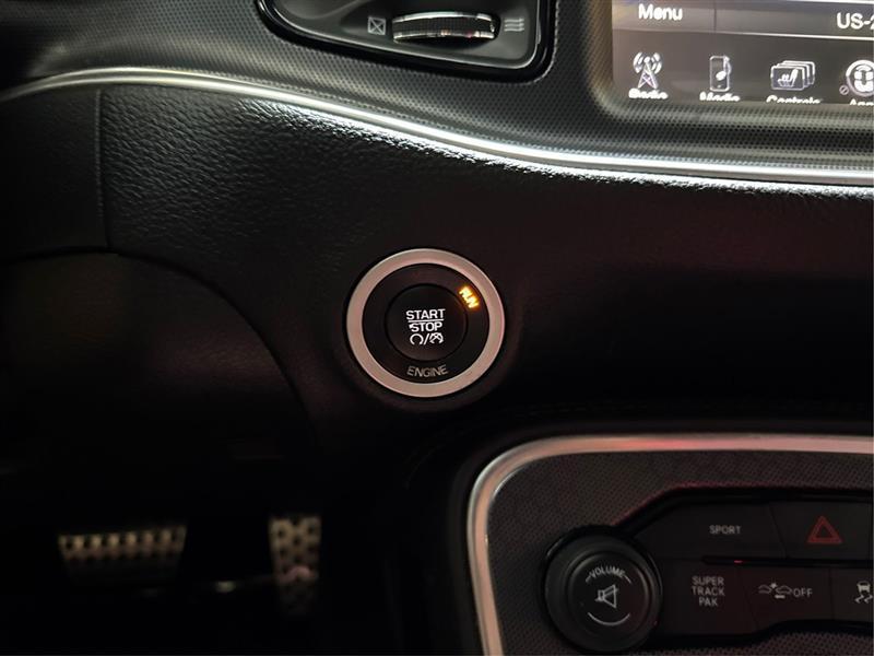Dodge Challenger  2015