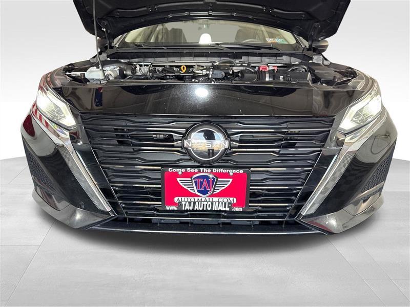 Nissan Altima 2.5 SV 2024