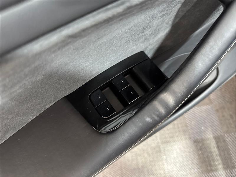 Tesla Model 3 Base 2018