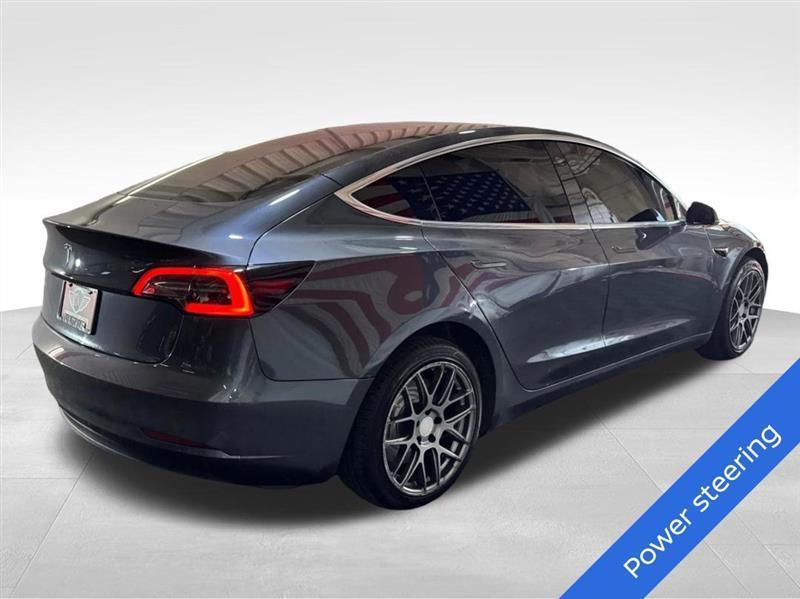 Tesla Model 3 Base 2018