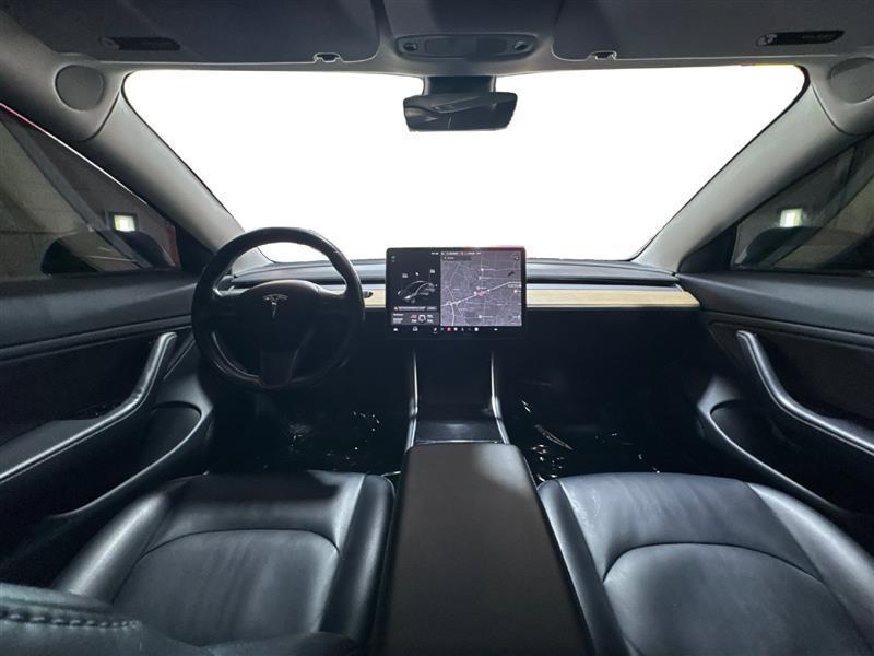 Tesla Model 3 Base 2018
