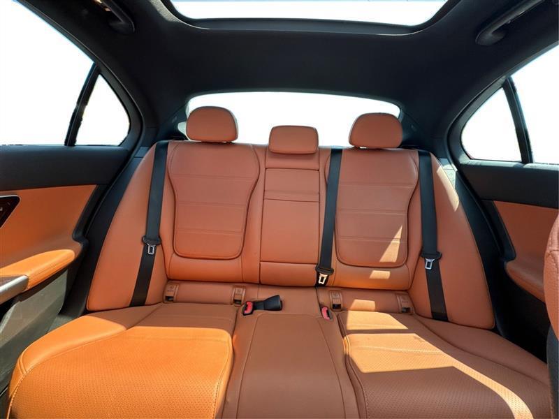 Mercedes-Benz C-Class C300 4MATIC Sedan 2022