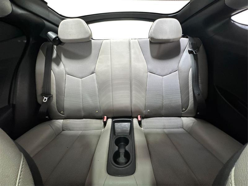 Hyundai Veloster Base 2014