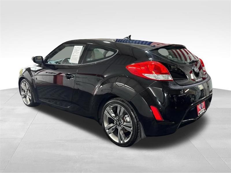 Hyundai Veloster Base 2014