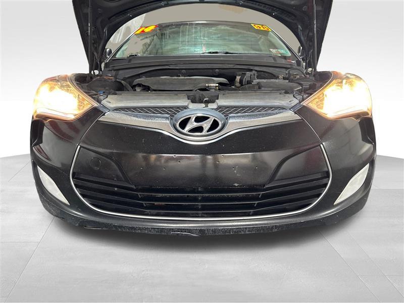 Hyundai Veloster Base 2014