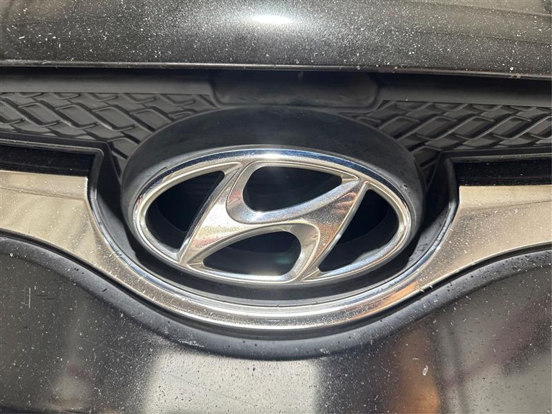 Hyundai Veloster Base 2014