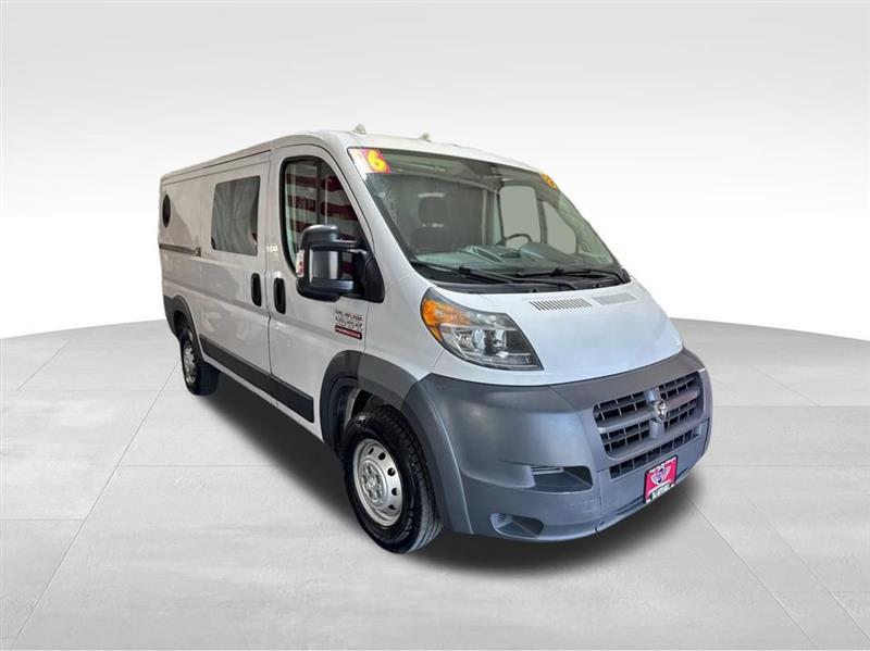 RAM Promaster 1500 Low Roof Tradesman 136-in. WB 2016