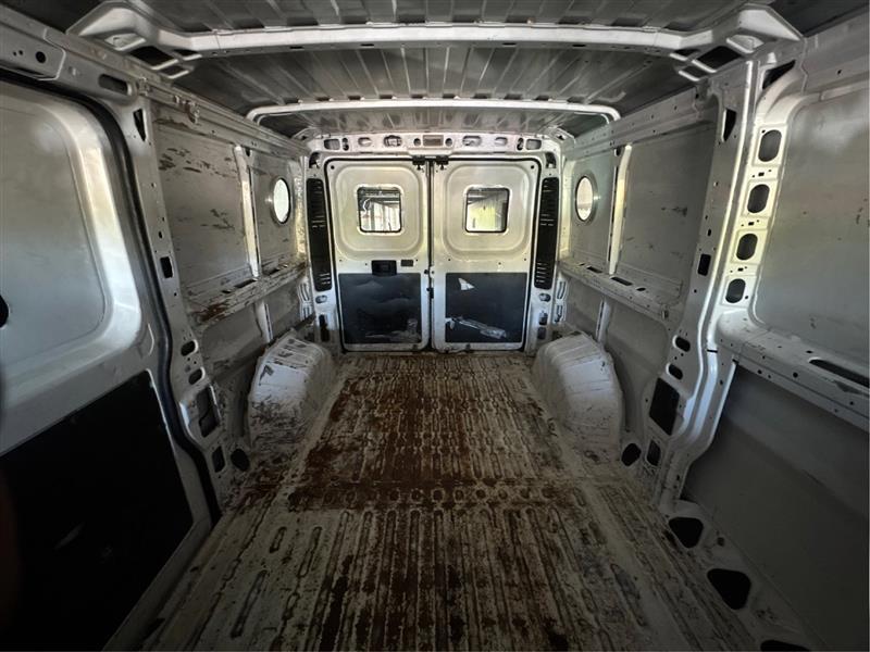 RAM Promaster 1500 Low Roof Tradesman 136-in. WB 2016