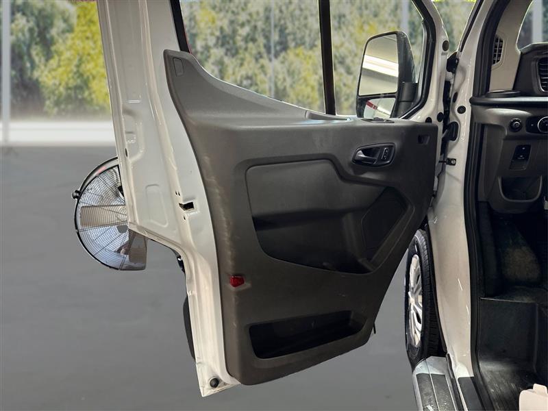 Ford Transit 250 Van 2025