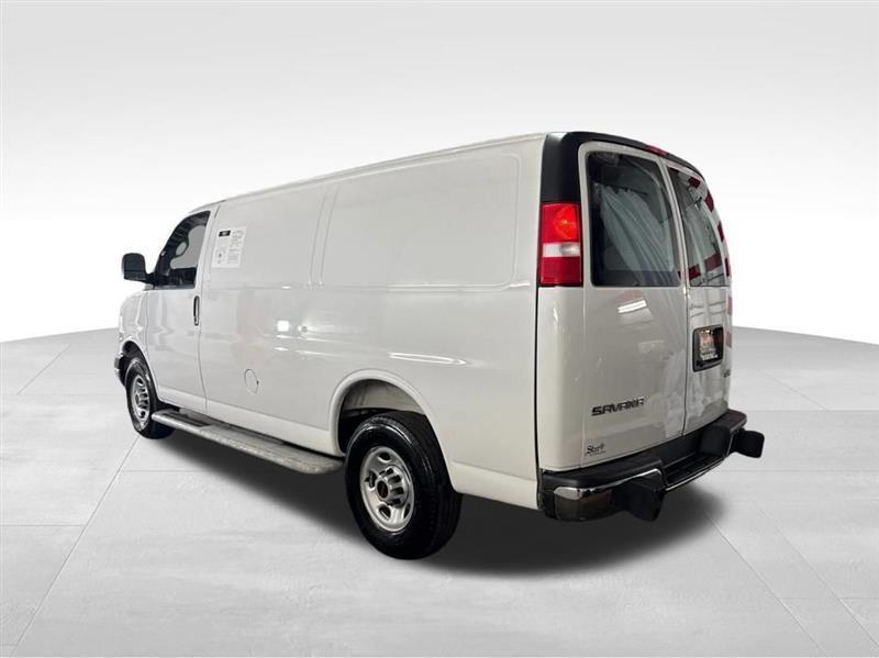 GMC Savana G2500 Cargo 2025
