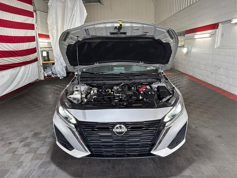 Nissan Altima 2.5 SV 2023
