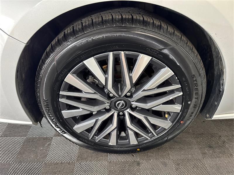 Nissan Altima 2.5 SV 2023
