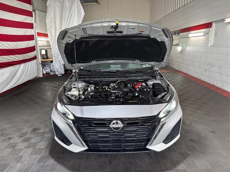 Nissan Altima 2.5 SV 2023