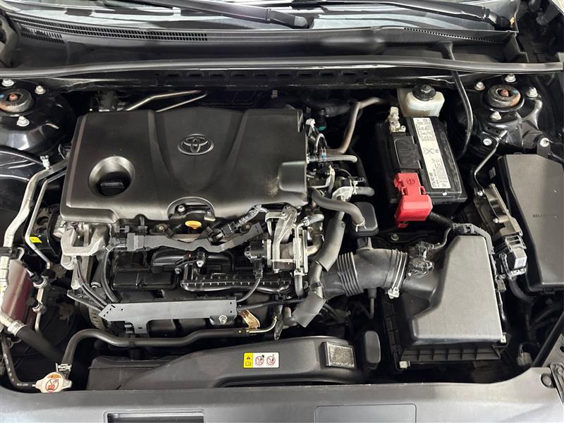 Toyota Camry SE 2019