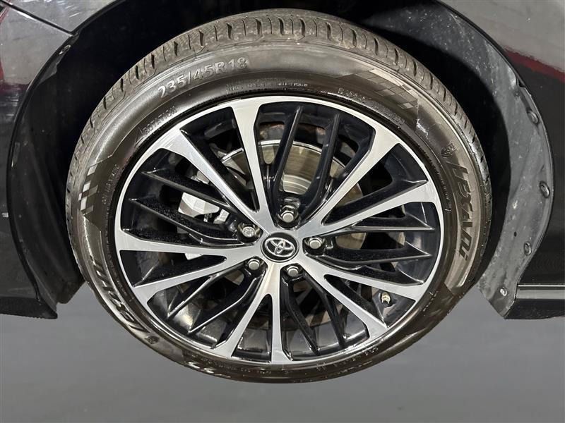 Toyota Camry SE 2019