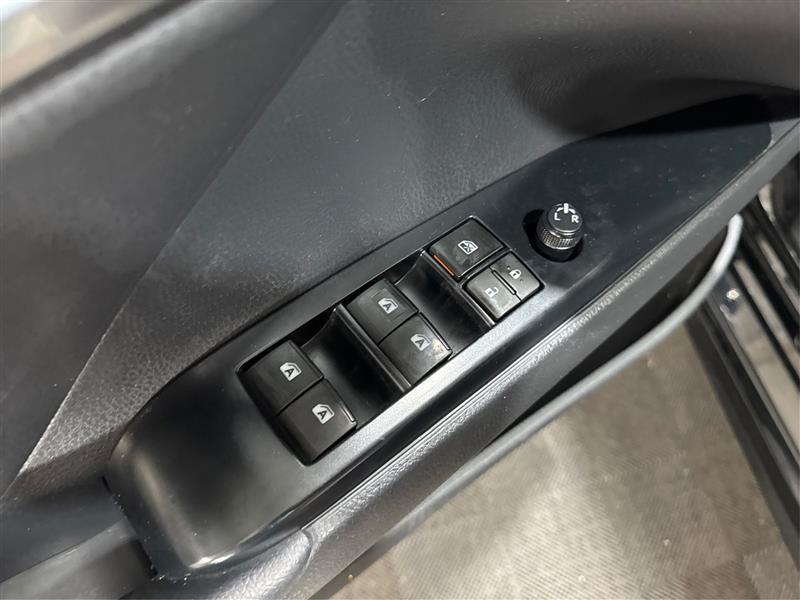 Toyota Camry SE 2019