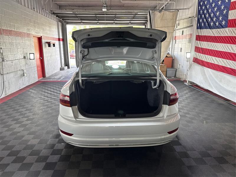 Volkswagen Jetta 1.4T SE 8A 2019