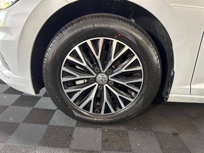 Volkswagen Jetta 1.4T SE 8A 2019