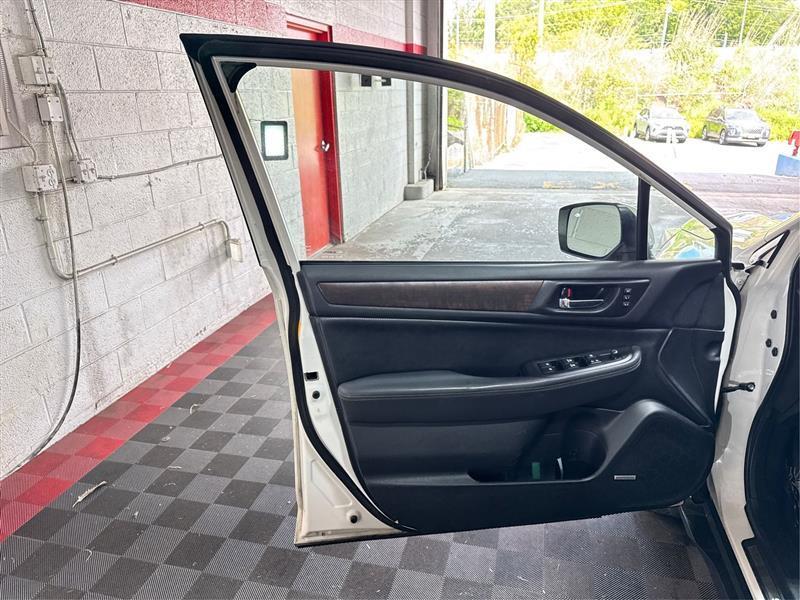 Subaru Outback 2.5i Limited 2015