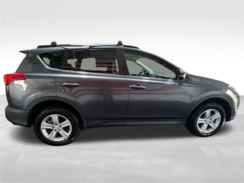 Toyota RAV4 XLE AWD 2014
