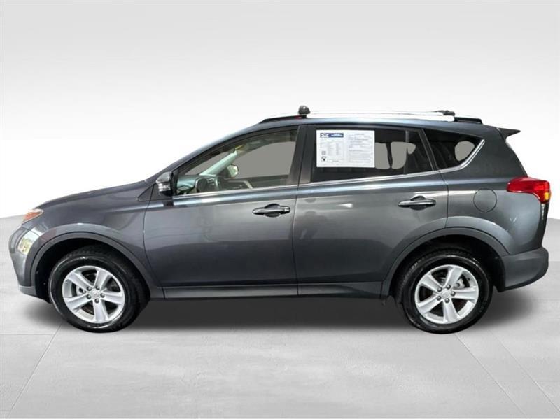 Toyota RAV4 XLE AWD 2014