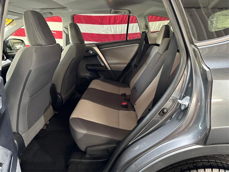Toyota RAV4 XLE AWD 2014
