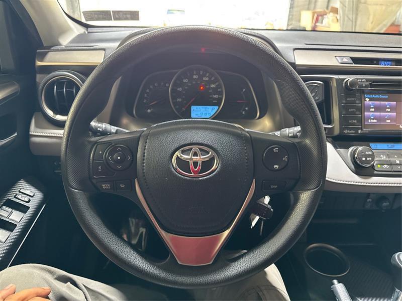 Toyota RAV4 XLE AWD 2014