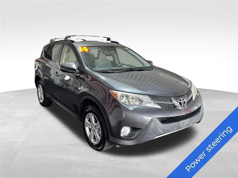 Toyota RAV4 XLE AWD 2014