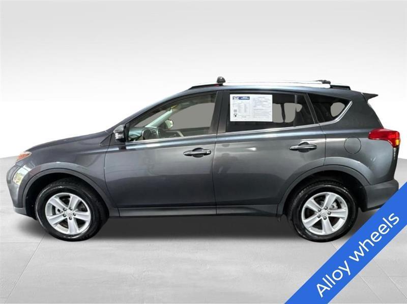 Toyota RAV4 XLE AWD 2014
