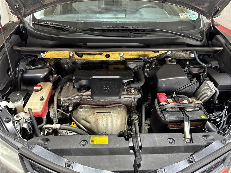 Toyota RAV4 XLE AWD 2014