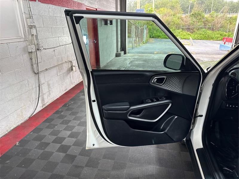 Kia Soul S 2023