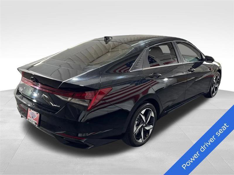 Hyundai Elantra Limited 2023