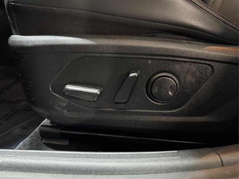 Hyundai Elantra Limited 2023