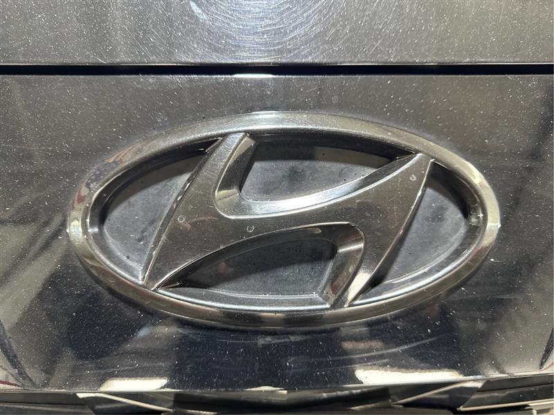 Hyundai Elantra Limited 2023