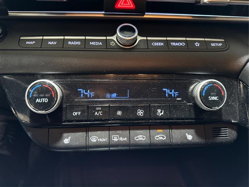 Hyundai Elantra Limited 2023