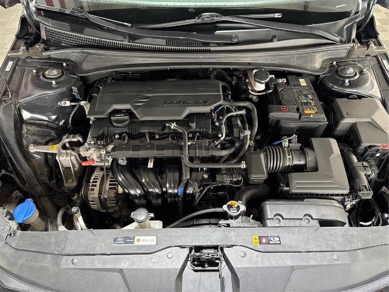 Hyundai Elantra Limited 2023