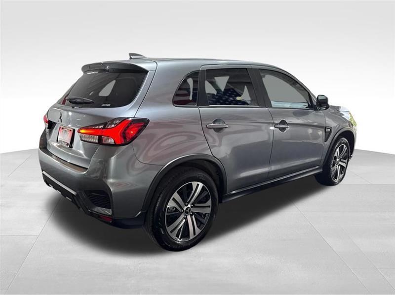 Mitsubishi Outlander Sport 2.0 ES 4WD 2024