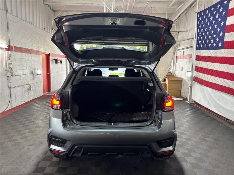 Mitsubishi Outlander Sport 2.0 ES 4WD 2024