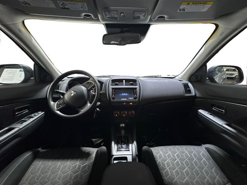 Mitsubishi Outlander Sport 2.0 ES 4WD 2024