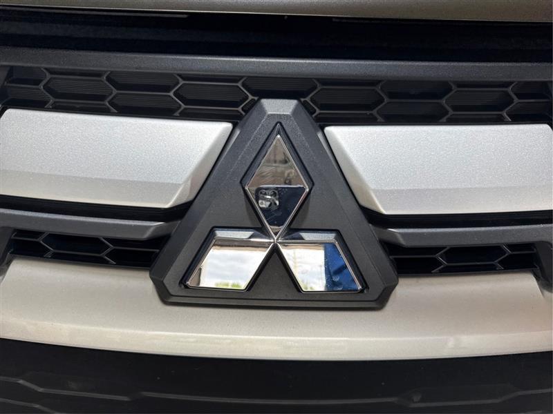 Mitsubishi Outlander Sport 2.0 ES 4WD 2024