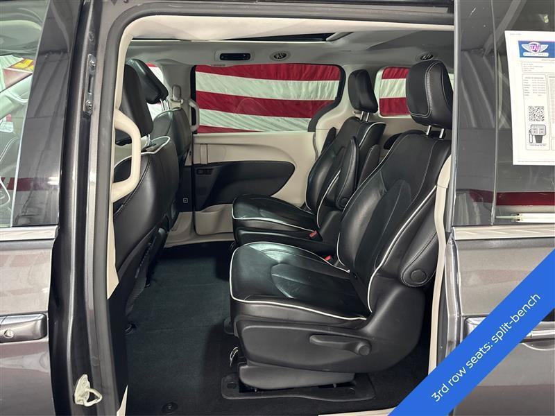 Chrysler Pacifica Hybrid Limited 2022