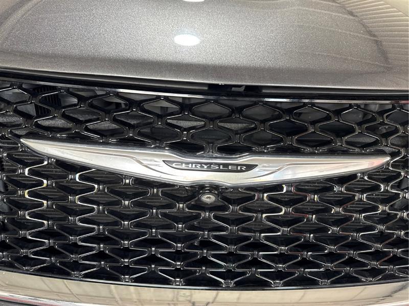 Chrysler Pacifica Hybrid Limited 2022