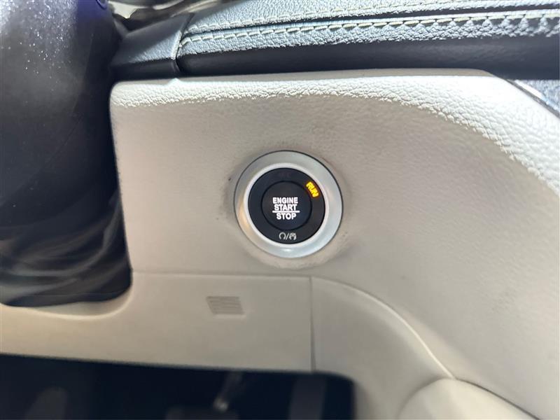 Chrysler Pacifica Hybrid Limited 2022
